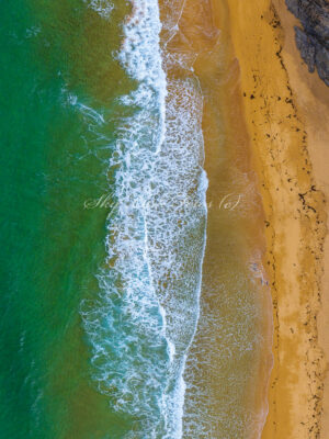 Tricolour at Murder Hole beach 2025